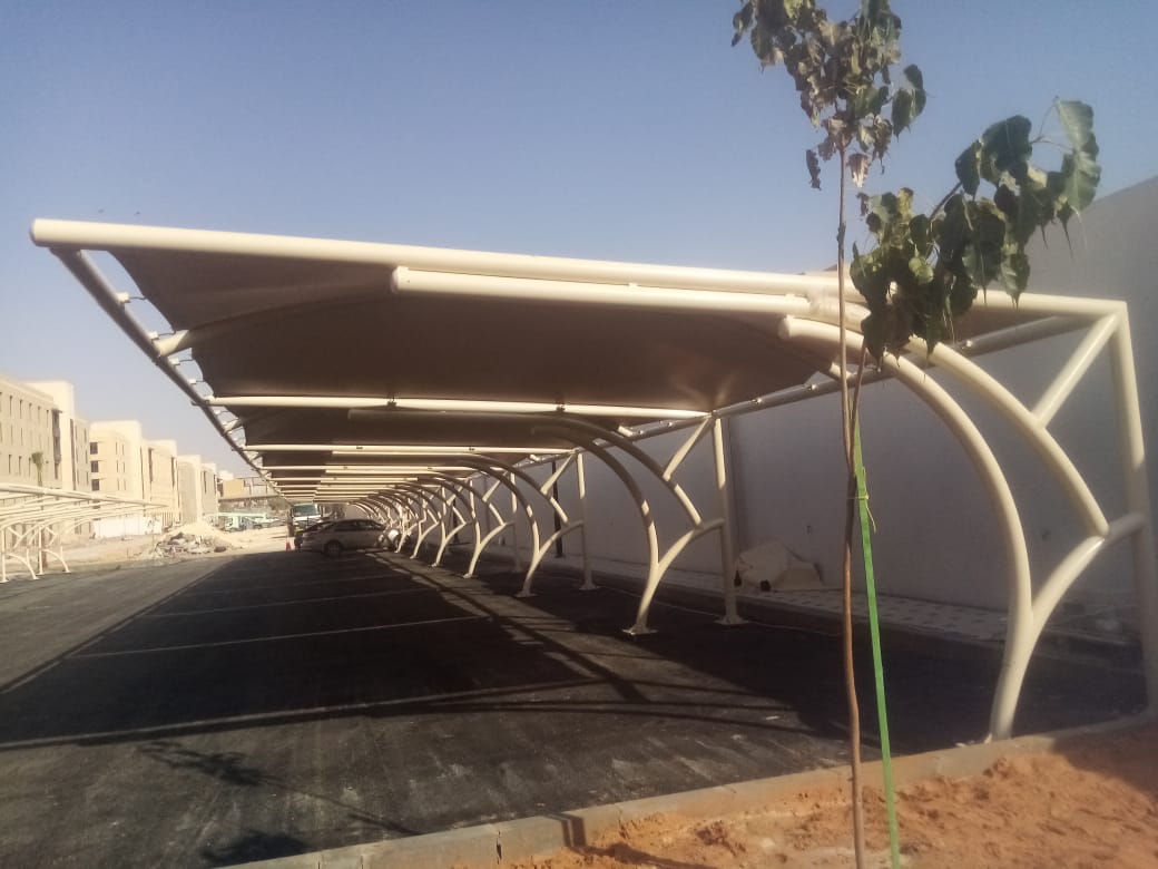 انواع مظلات سيارات بالرياض من مؤسسة الاختيار الاول للمظلات والسواتر - 0500559613 - خصومات وتخفيضات - اشكال برجولات للحدائق حديثه - سواتر الرياض