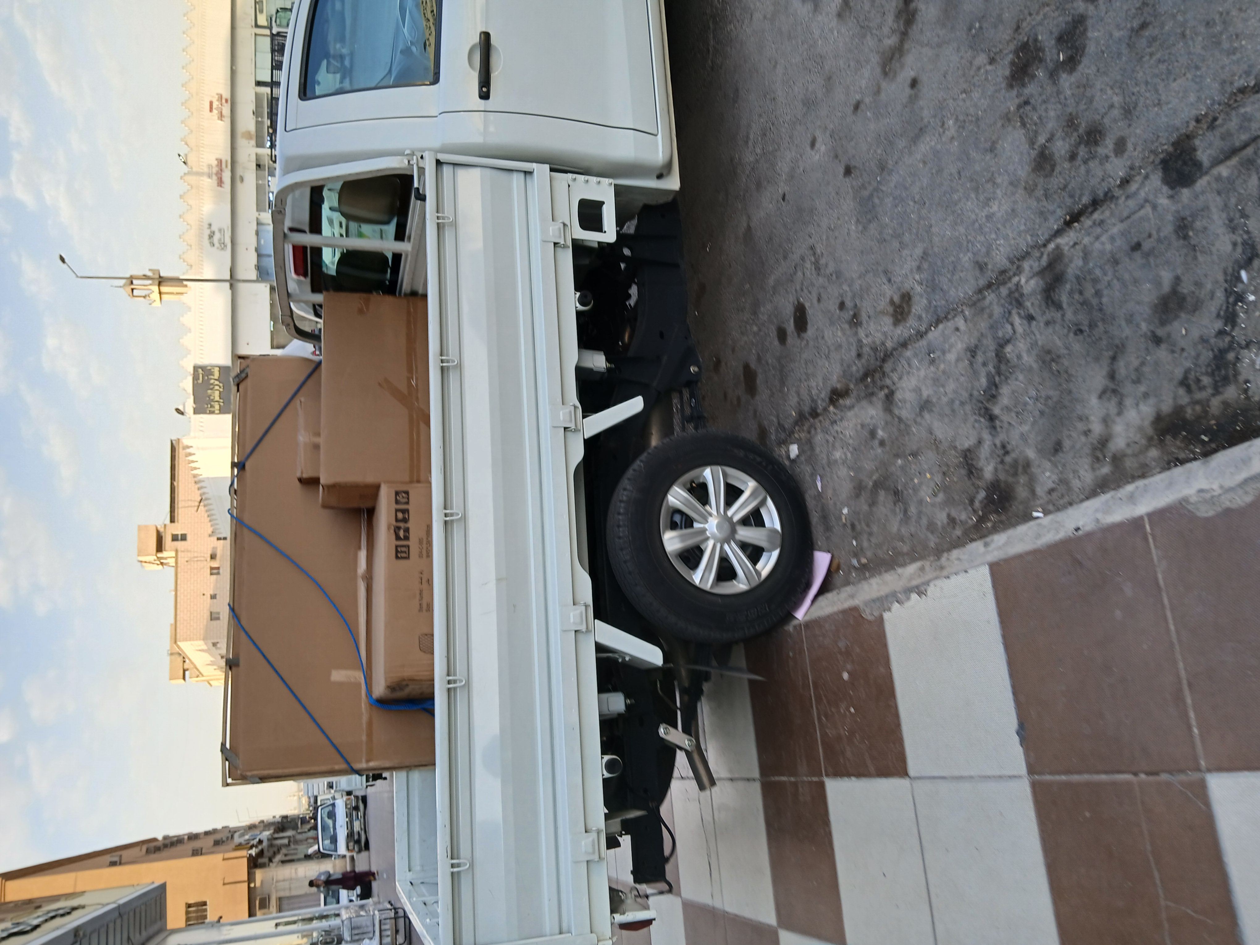 دينا نقل عفش داخل حي الرحمانيه  0533192437