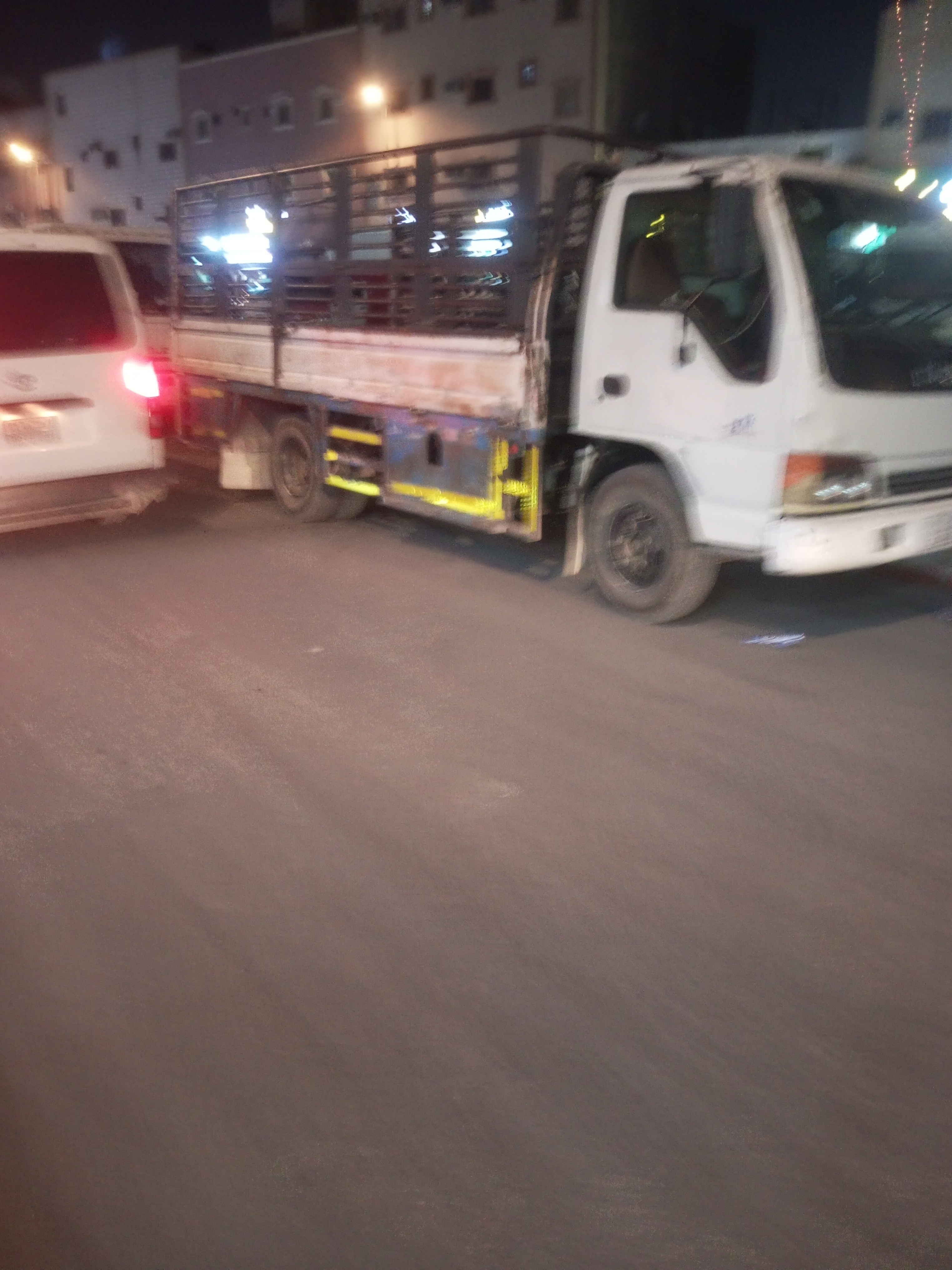 دينا اتخلص من الاثاث القديم بالرياض 0534375367