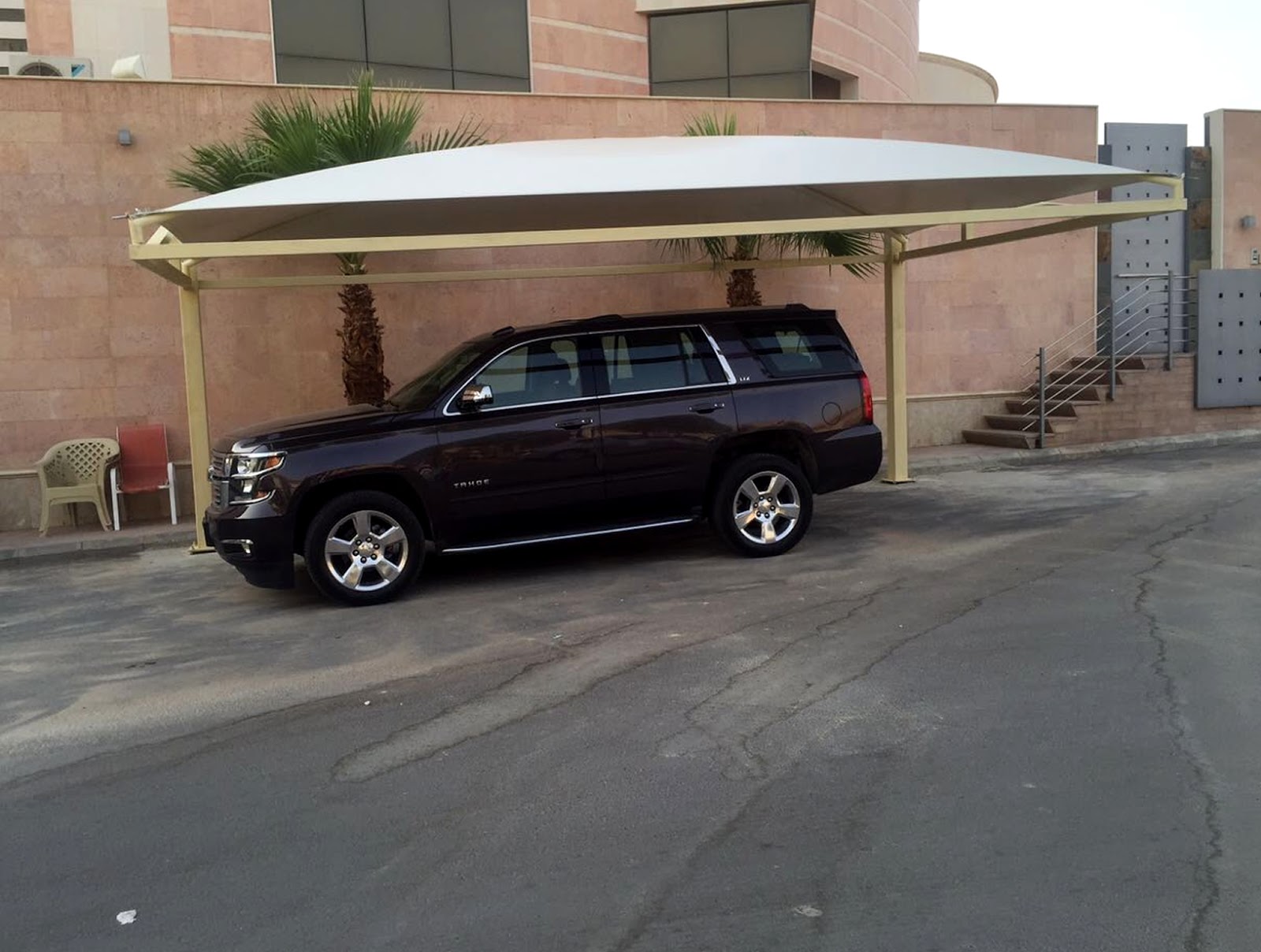 مظلات سيارات الاختيار الاول - سواتر ومظلات الرياض - برجولات الحدائق - 0553770074 - انواع المظلات المنازل تركيب السواتر انحاء السعودية