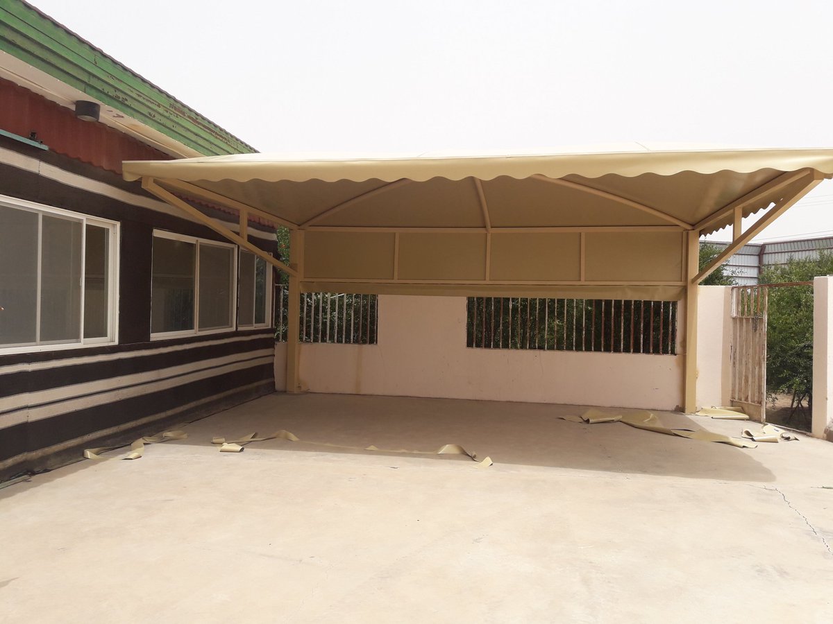 انواع مظلات سيارات بالرياض من مؤسسة الاختيار الاول للمظلات والسواتر - 0500559613 - خصومات وتخفيضات - اشكال برجولات للحدائق حديثه - سواتر الرياض