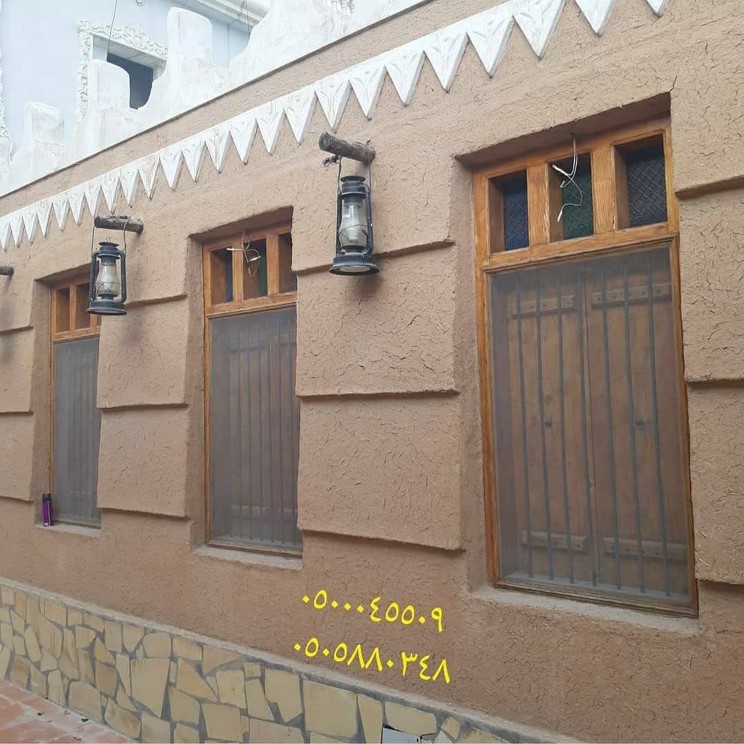 تصميم وتركيب ملاحق خارجية كبيرة في الرياض