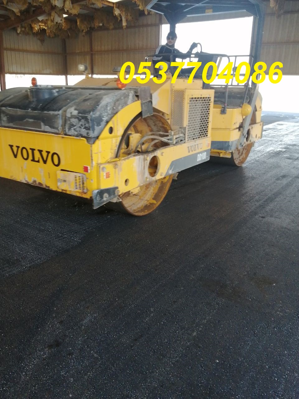 تنفيذ جميع أعمال الاسفلت والقشط بجميع المواصفات 0537704086 تنفيذ جميع أعمال الاسفلت والقشط بجميع المواصفات 0537704086