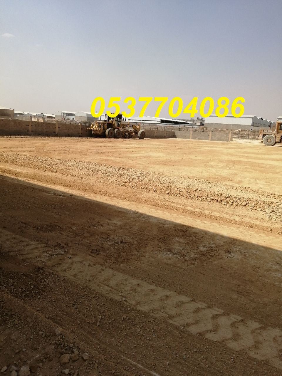 مقاول اسفلت طرق ساحات هناجر طرنشات مواقف 0537704086