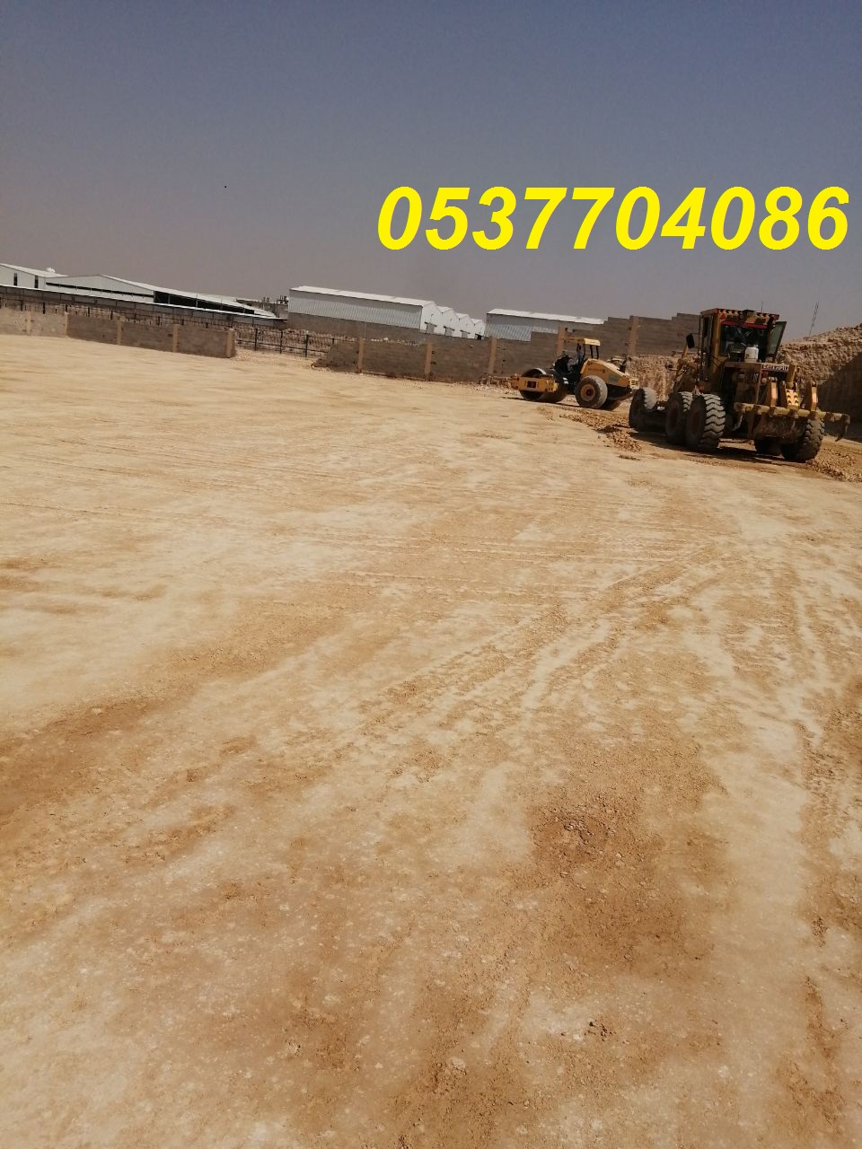 مقاول اسفلت طرق ساحات هناجر طرنشات مواقف 0537704086