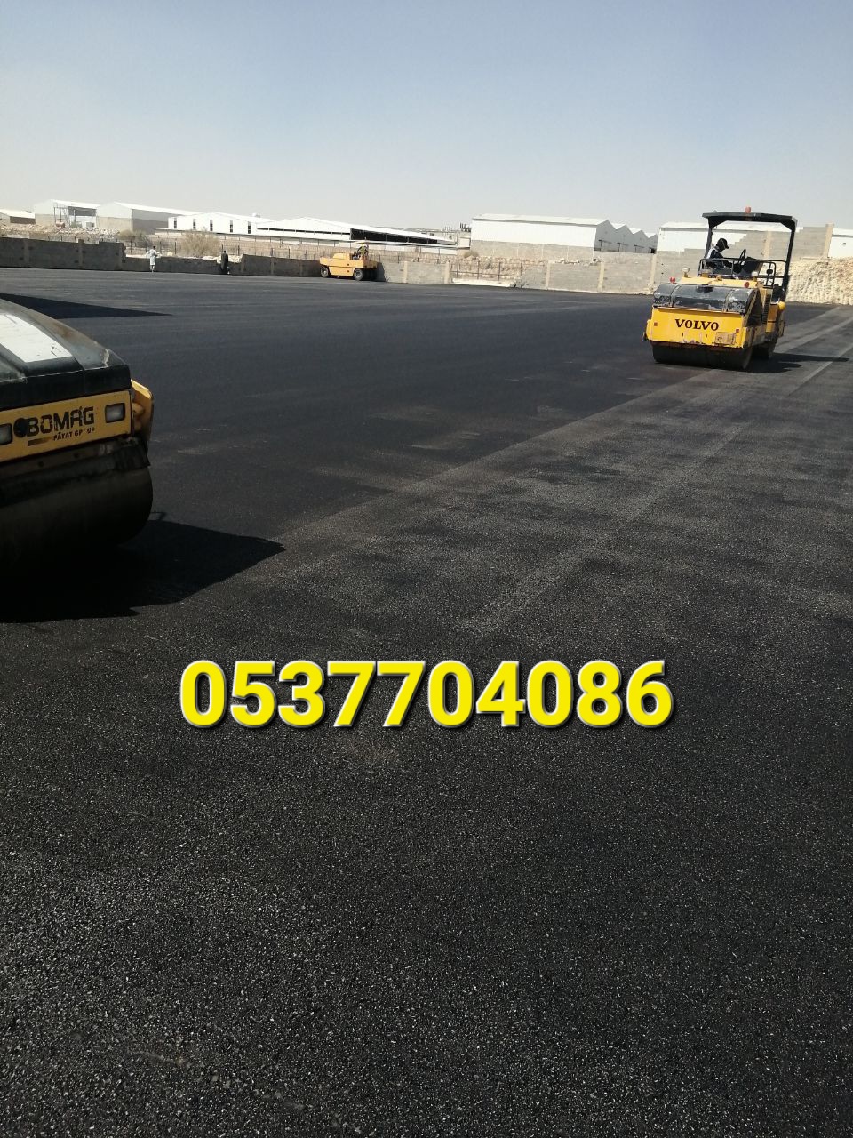 تنفيذ جميع أعمال الاسفلت والقشط بجميع المواصفات 0537704086