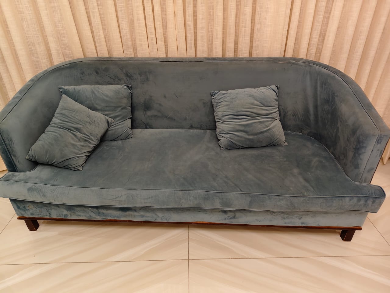 التخلص من الاثاث القديم بالرياض 0534375367 طش