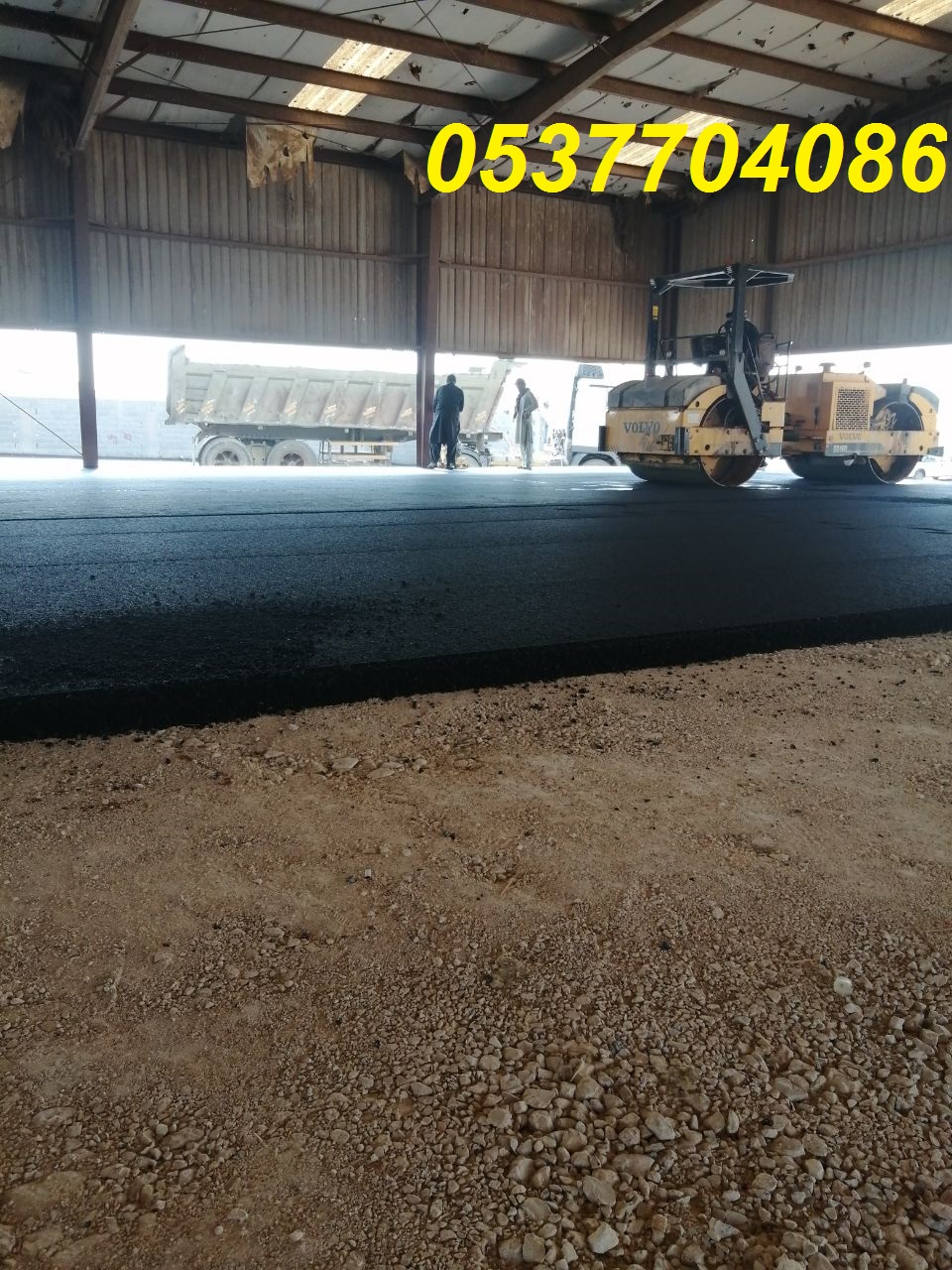 عمل اسفلت امام المنازل في الرياض  086 704 37 05