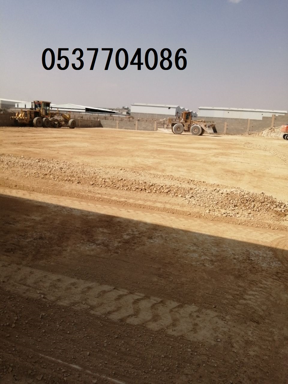 مقاول اسفلت طرق ساحات هناجر طرنشات مواقف 0537704086 مقاول اسفلت طرق ساحات هناجر طرنشات مواقف 0537704086