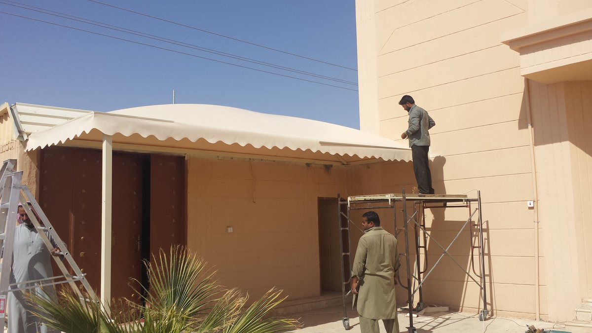 معرض مظلات وسواتر الاختيار الاول تركيب مظلات مواقف سيارات بالرياض - 0500559613 - اعمال المستودعات - شركة سواتر الرياض - برجولات الحدائق