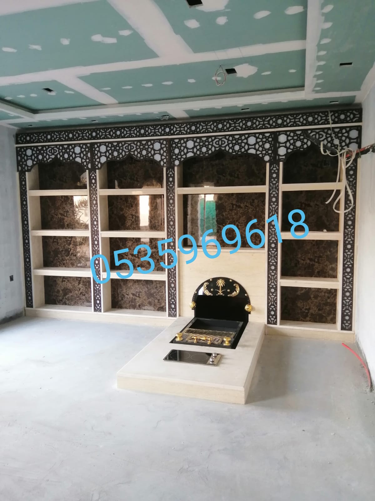 مجالس قرميد مشبات