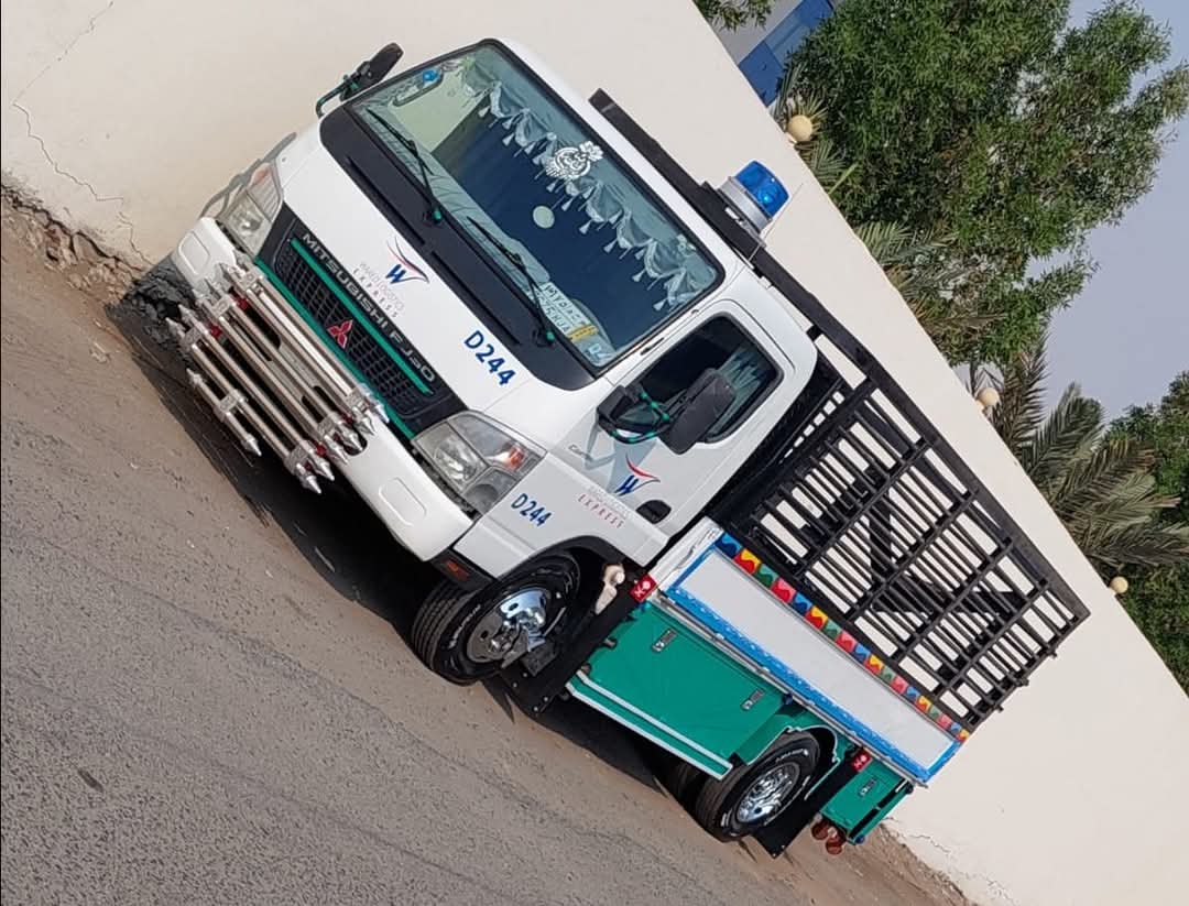 دينا نقل عفش داخل حي السويدي 0556418907
