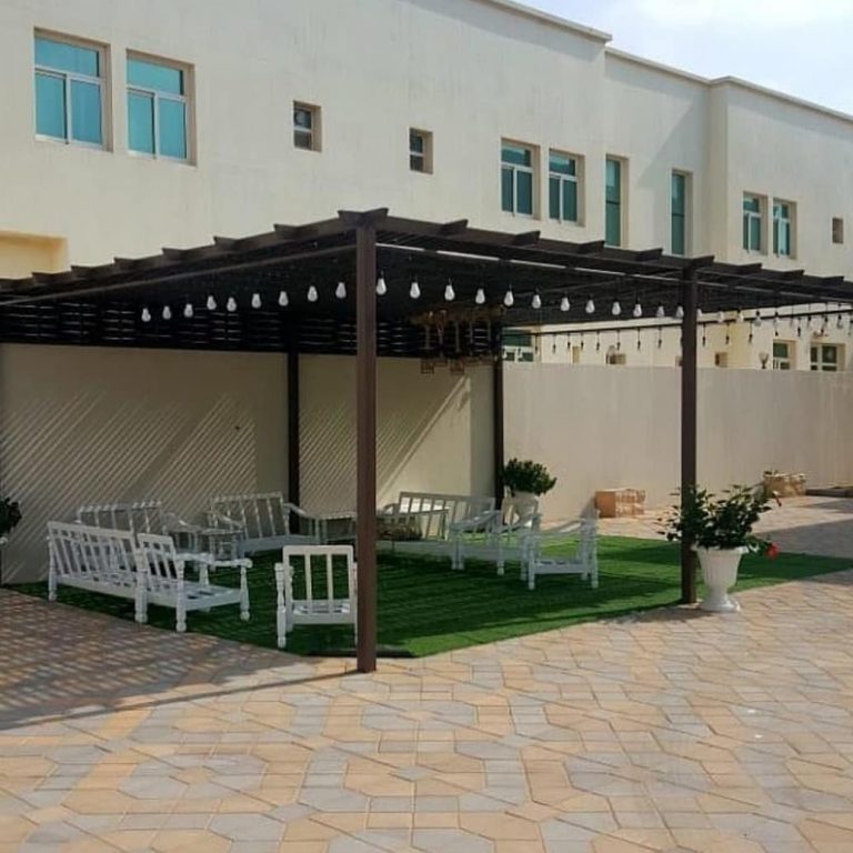 مظلات وسواتر الاختيار الاول تركيب مظلات للسيارات - شركة سواتر الرياض - انشاء مستودعات - تركيب ساندوتش بانل - مظلات حدائق برجولات خشبية التخصصي