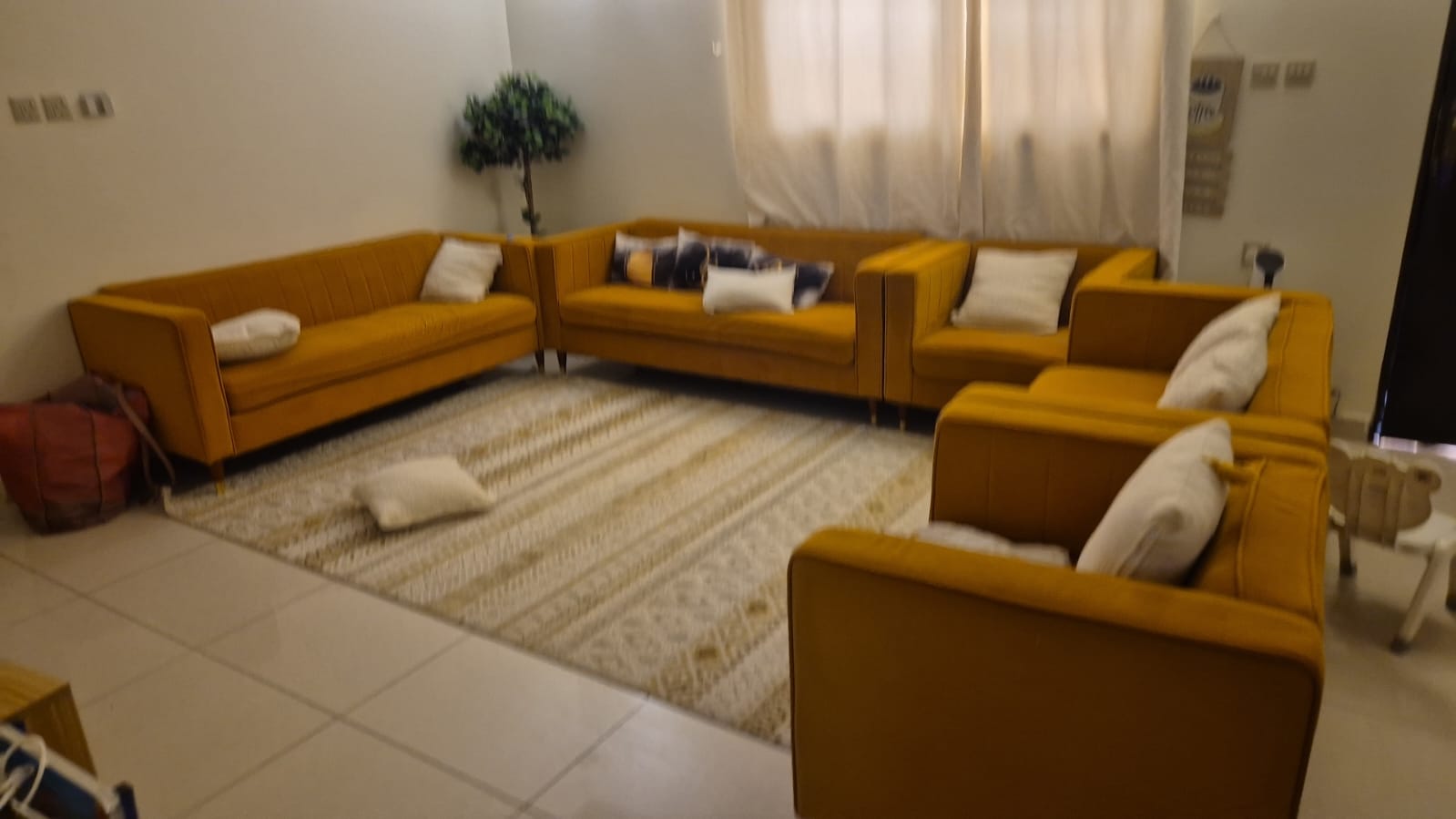 دينا طش اغراض القديمه باحي الرحمانيه 0556418907